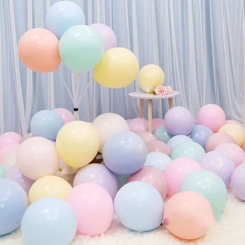 ลูกโป่งมาการอง แพ็ค 5 ใบ สี คละสี