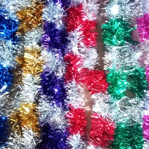 สายรุ้งฟอยล์ พู่ตกแต่งต้นไม้ Foil Tinsel Garland ยาว 5 เมตร สีน้ำเงินสลับสีเงิน